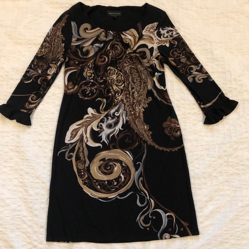 stretchy dress that flows